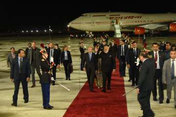 PM Modi arrives in France on last leg of 4-nation tour