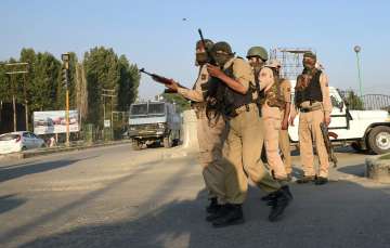 J-K policemen asked to avoid Eid prayers in public places