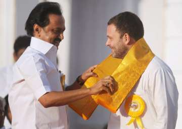 DMK's MK Stalin hosts tea party for Rahul Gandhi 