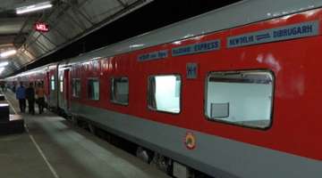 Govt to spend Rs 50 lakh each on Rajadhani, Shatabdi Express for upgradation 