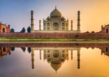 ‘Taj Mahal still not safe from pollution’