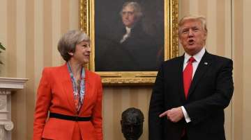 Trump offers 'warm support' to Theresa May after poll setback 