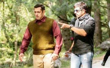 Salman Khan shares new still from Tubelight sets, Twitter goes crazy