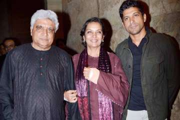 farhan akhtar shabana azmi stepmom