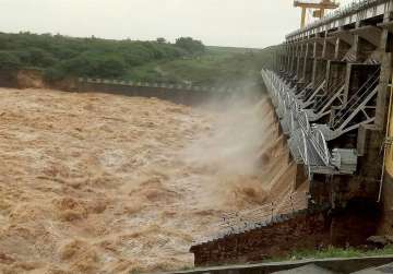 Gujarat flood fury: 14 of a family found dead, death toll mounts to 123