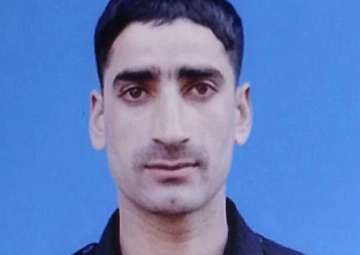 Jawan goes missing from Army camp in Kashmir with service rifle