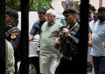 CBI raids: Congress stands in support of Lalu; JD(U) remains mum 