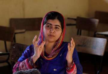 Malala urges Suu Kyi to condemn violence against Rohingyas in Myanmar 