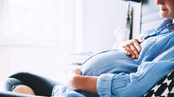 kashmiri woman pregnant smartphone app