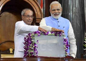 President Mukherjee and PM Modi launch landmark GST 