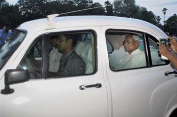 Nitish Kumar to take oath as Bihar CM tomorrow