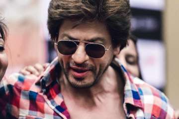Shah Rukh Khan not invited for oscars