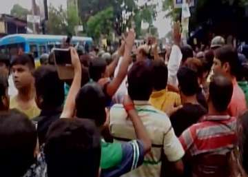 TMC-BJP supporters clash after RSS activist injured in Basirhat violence dies