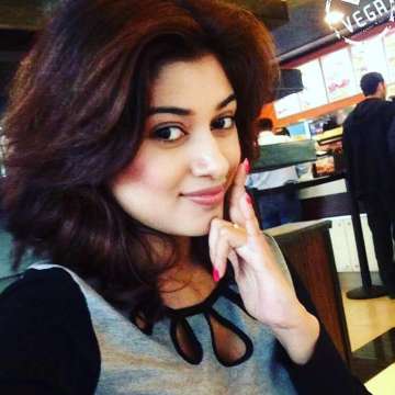 Oviya Heln to return to Bigg Boss Tamil house