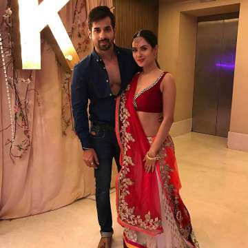 Puja Banerjee gets engaged to Kunal Verma