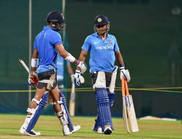 Virat Kohli-MS Dhoni Live Score India vs Sri Lanka