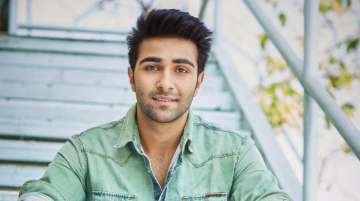 Qaidi Band, Aadar Jain