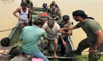 Death toll in Bihar floods crosses 300-mark, situation grim in UP