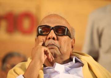 DMK chief M Karunanidhi admitted to hospital in Chennai 