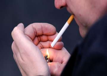 nicotine in cigarettes can curb smoking