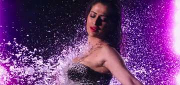 Julie 2 Maala Seenha song featuring raai laxmi