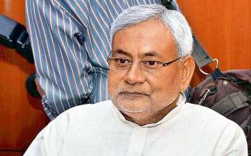 Nitish Kumar speaks with student's family, Haryana CM