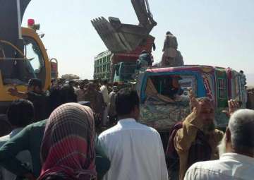 14 dead, 30 injured in bus-van collision in Pakistan’s Balochistan