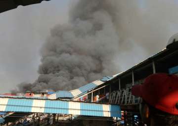 Major fire breaks out near Bandra station, 16 fire tenders rushed to spot 
