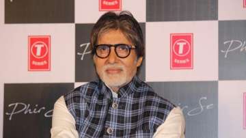 Amitabh Bachchan scores 30 mn followers on Twitter