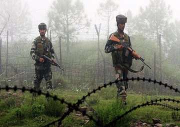 India, Pakistan exchange fire along LoC in Poonch