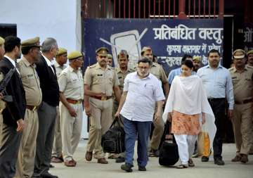 Rajesh and Nupur Talwar coming out of Dasna jail