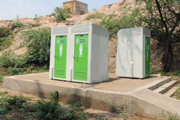 UP outclasses other states by building 3.2 lakh toilets in 17 days 