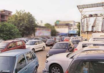 Representational pic - NGT bans parking in Sarojini Nagar market, any violation to attract Rs 5k fine