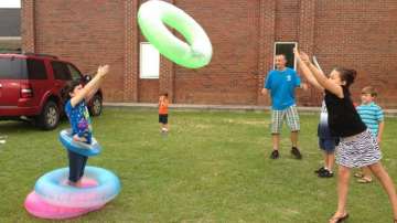 Playing outdoor games helps to boost kid's eyesight, says study