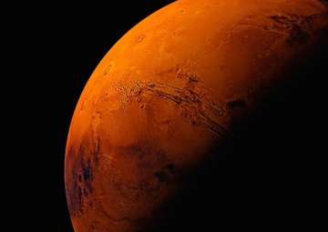 Mars atmosphere well protected from solar wind: Study