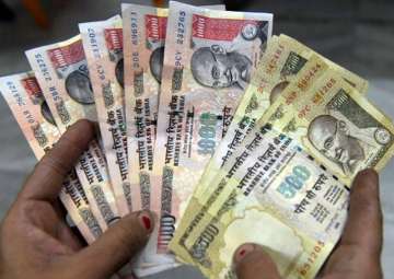 Rs 25 crore demonetized currency notes seized in Meerut, 4 held