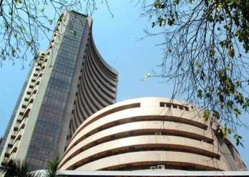 Sensex drops 228 points to close at 33,227 on rising oil worries, inflation in focus 