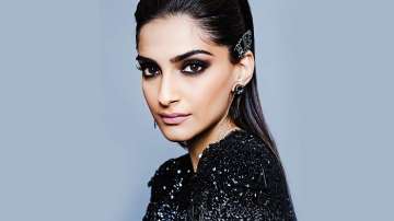 sonam kapoor padman