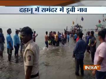 4 dead as boat with 40 students on board capsizes in Maharashtra's Dahanu