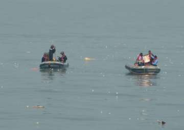 Pawan Hans chopper carrying 5 ONGC employees crashes off Mumbai coast, 4 bodies found 