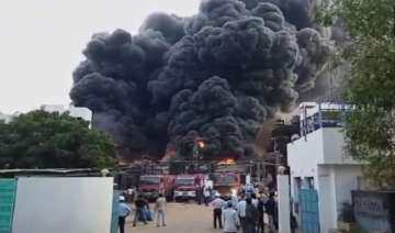 Gujarat: Massive fire breaks out in a chemical factory near Vadodara, fire tenders at the spot 