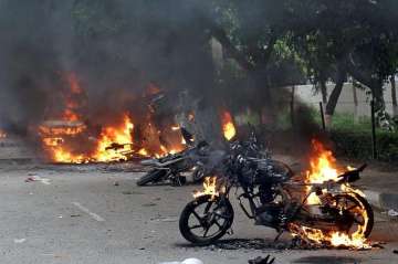 Vehicles burn in violence following Dera Sacha Sauda chief Gurmeet Ram Rahim’s conviction in Panchkula - File Photo