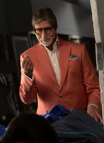 Amitabh Bachchan's reducing fans on Twitter
