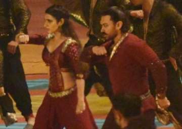 thugs of hindostan leaked pictures 