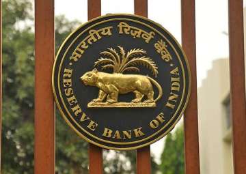 Inflationary risks from oil, HRA, fiscal slippage: RBI