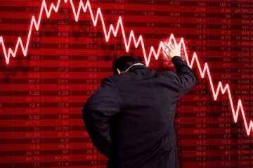 Massive downturn in global stock markets: US stocks suffer worst fall in 6 yrs; Asian indices down s