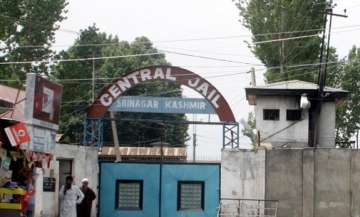 Mobile phone use, radicalisation of youths rampant in Srinagar central jail