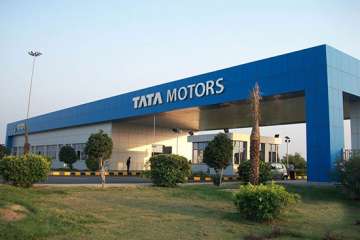 Auto Expo: Tata Motors unveils 2 new car concepts