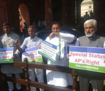 YSR Congress Party MPs protest in Parliament premises demanding 'Special Category Status' to Andhra Pradesh