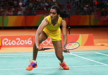 Sindhu suffers injury scare ahead of Commonwealth Games 2018